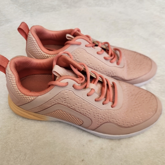Vionic Shoes - Vionic Womens Agile Jojo Peach Running Shoes‎ Size 9